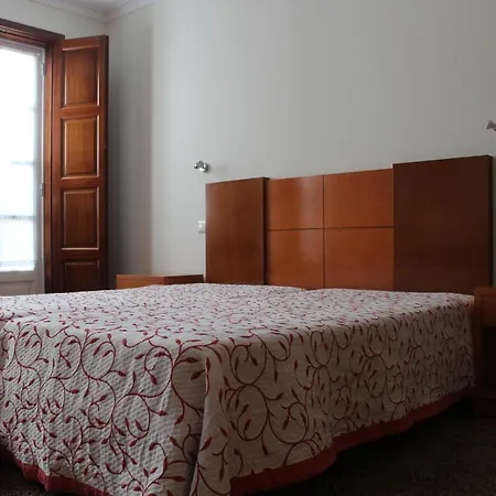 Πανσιόν Muralhas Do Mino Monção