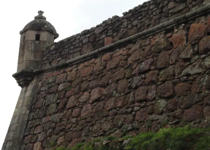 Muralhas Do Mino Pensión 2*